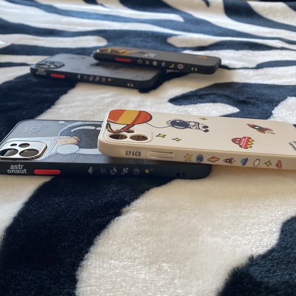 Space Theme IPhone 11 Cases - Picture 4 of 5